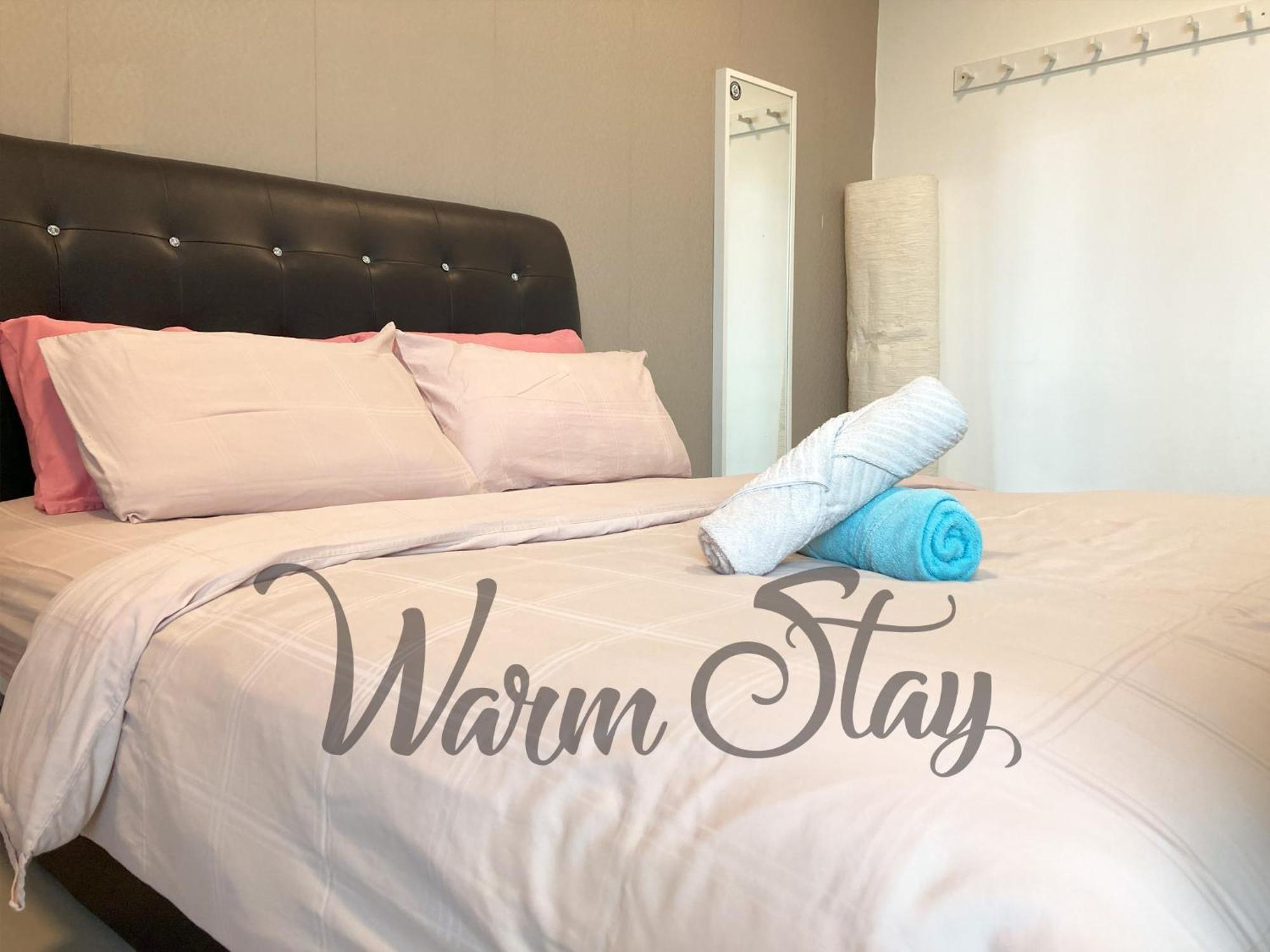 Warm Stay At Trefoil Setia Alam Extérieur photo